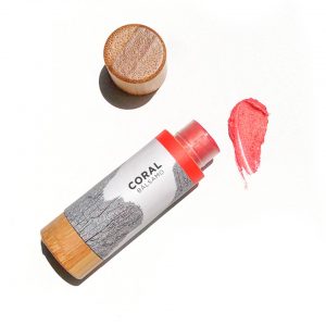 balsamo labial humectante coral